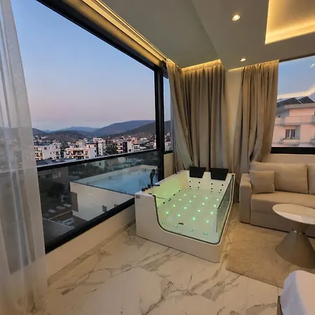Pensionat Rooftop Panoramic Jacuzzi *